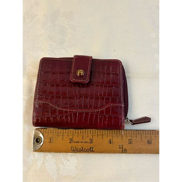 Aigner Etienne Wallet Eel Skin? Burgundy (Defect crack) 4.5x4" cardholder - Picture 8 of 12